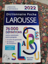 Dictionnaire Larousse poche 2022