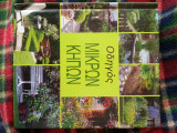 Guide to Small Gardens