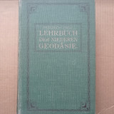 Lehrbuch der Niederen Geodäsie