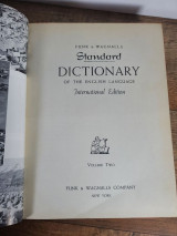 Funk & Wagnalls standard dictionary volume 2