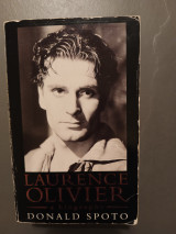 Laurence Olivier a biography