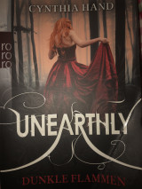 Unearthly: Dunkel Flammen