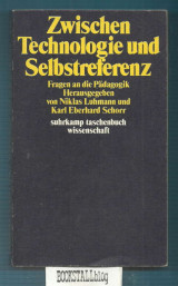 Zwischen Technologie und Selbstreferenz
