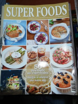 Super Foods: 50 Συνταγές με Υπερτροφες